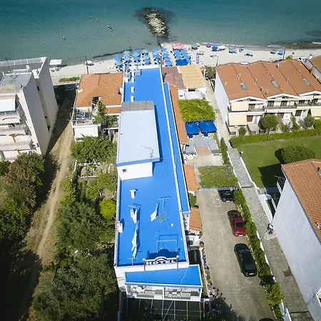 Delfini Hotel 2*