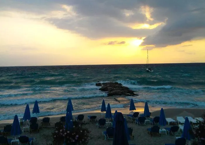 Delfini Hotel Kallithea (Chalkidiki)